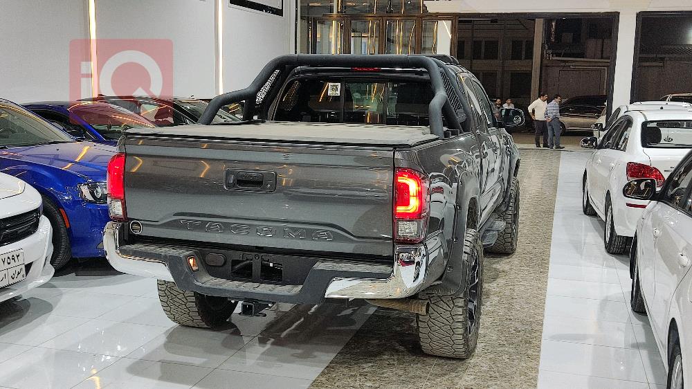 Toyota Tacoma